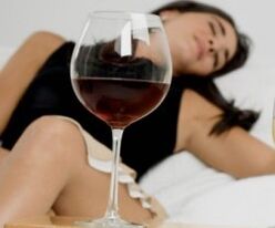 wie man zu Hause mit dem Trinken aufhört